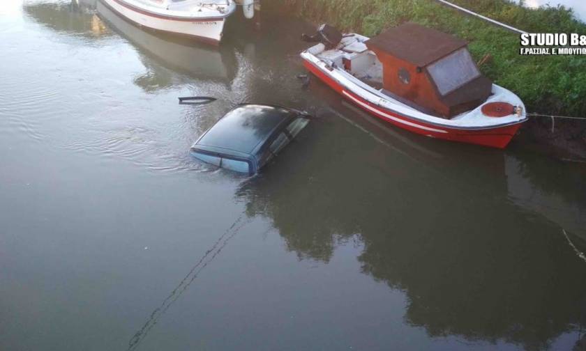 Αργολίδα: Αυτοκίνητο «πέταξε» πάνω από βάρκες και κατέληξε στο ποτάμι (pics&vid)
