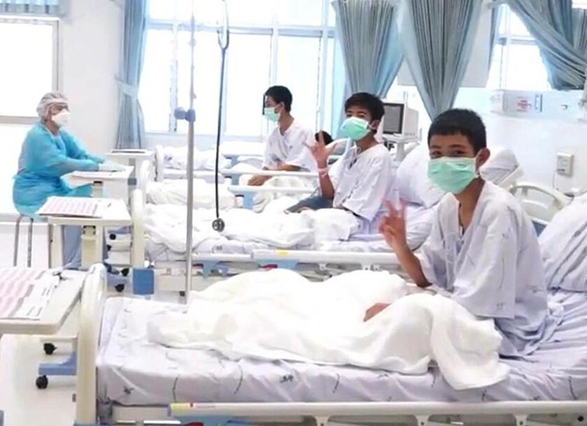 11 Ιουλίου - Ταϊλάνδη: Οι 12 μικροί ήρωες αναρρώνουν στο νοσοκομείο 