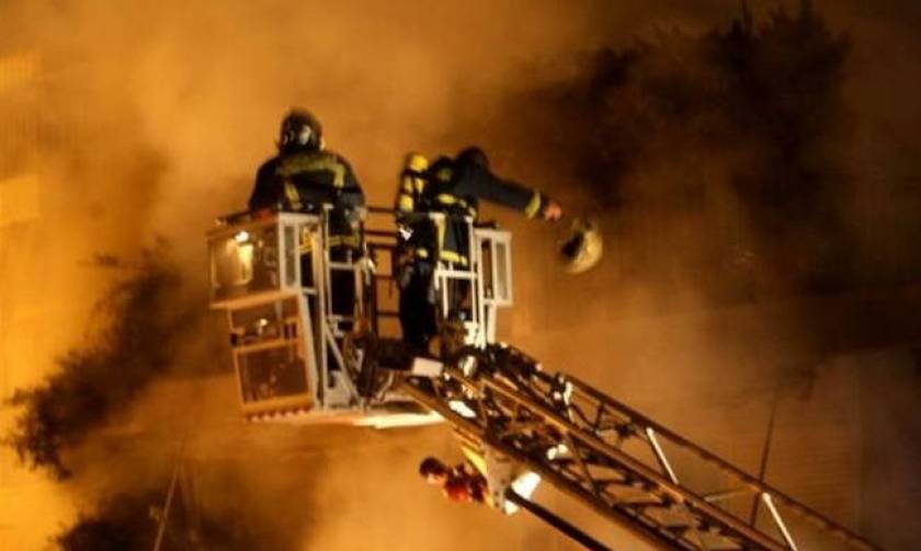 Θεσσαλονίκη: Πυρκαγιά με ένα νεκρό άνδρα σε διαμέρισμα στο κέντρο της πόλης