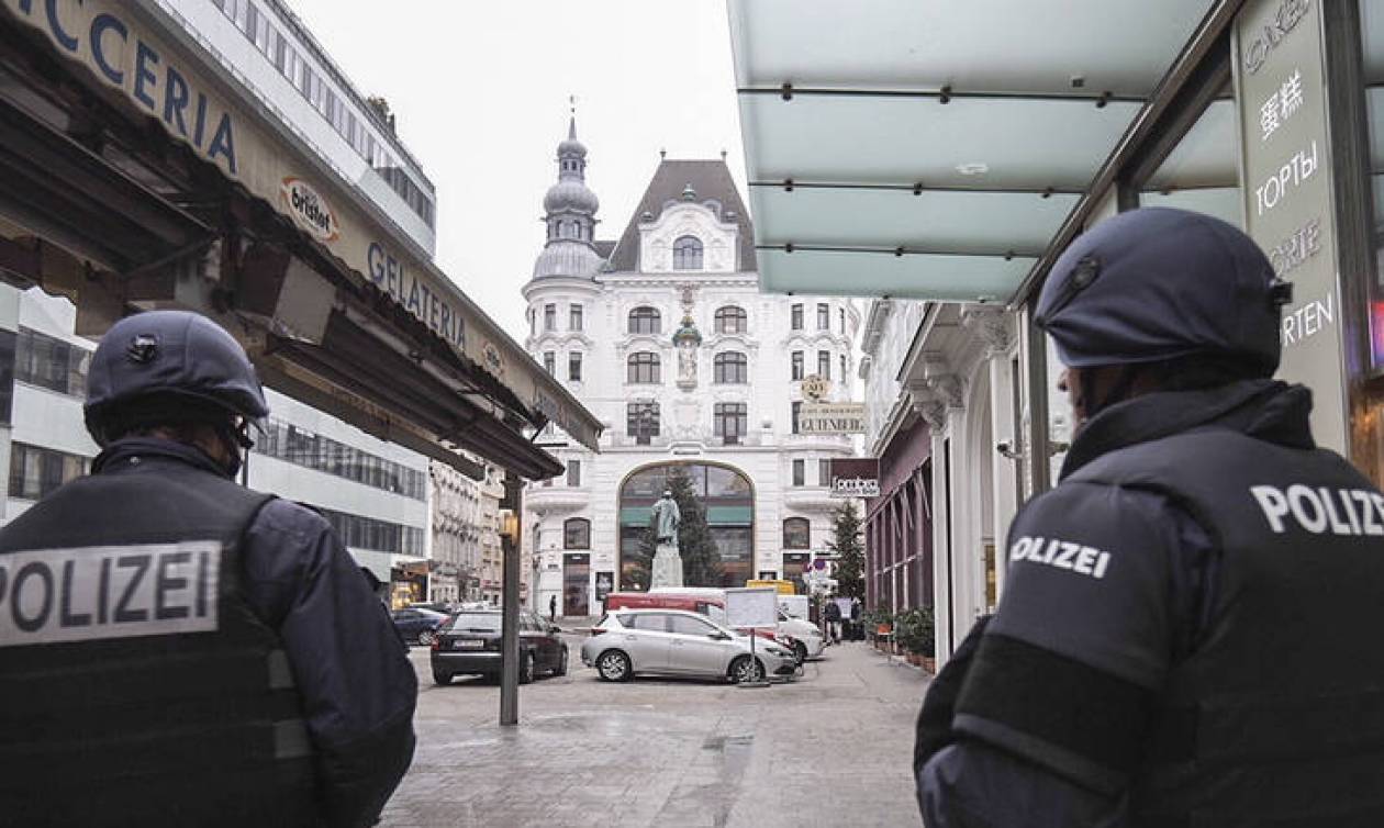 Συναγερμός στην Αυστρία: Προειδοποιητικό τηλεφώνημα για βόμβα στον καθεδρικό ναό της Βιέννης