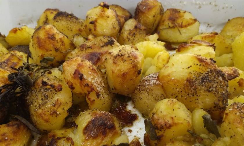 Η συνταγή της ημέρας: Τραγανές πατάτες φούρνου
