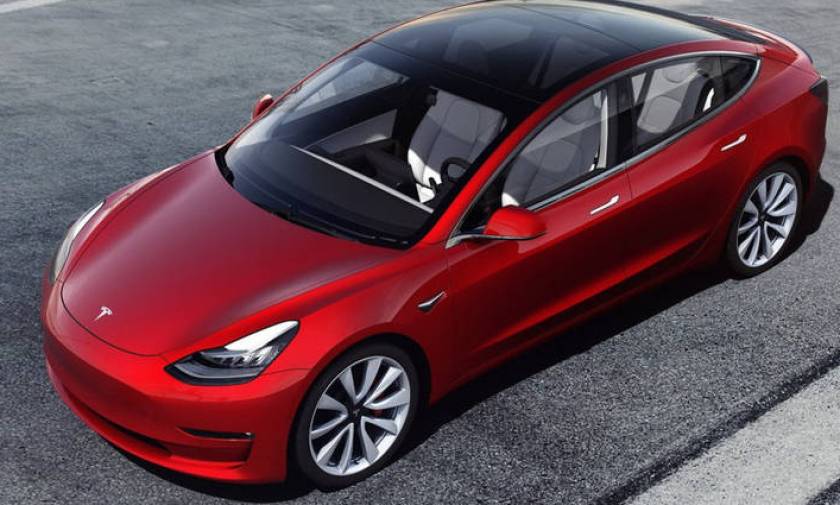 Δείτε μέσα σε 48 δεύτερα πως κατασκευάζεται ένα ηλεκτρικό Tesla Model 3