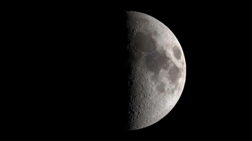 Ιστορικό επίτευγμα: Κατακτήθηκε η μυστηριώδης σκοτεινή πλευρά της Σελήνης 