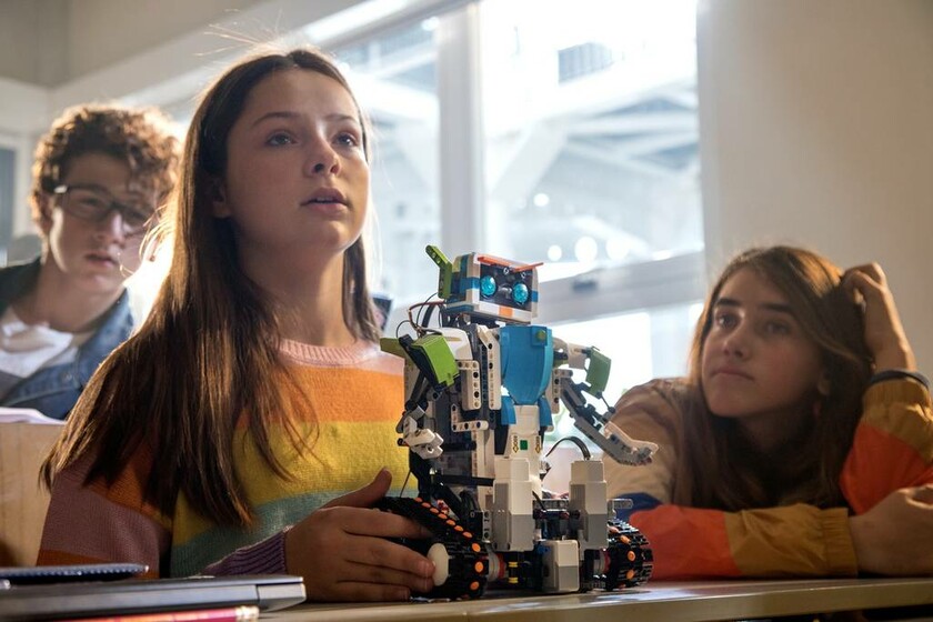 Η πρώτη ελληνική ταινία μυθοπλασίας για την εκπαιδευτική ρομποτική από την Cosmote