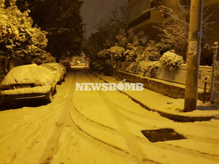 Καιρός ΤΩΡΑ - Χιόνια στην Αθήνα: Νέα Ιωνία
