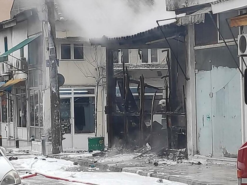 Συναγερμός στην Κομοτηνή: Έκρηξη στο κέντρο της πόλης με έναν τραυματία (pics&vid)