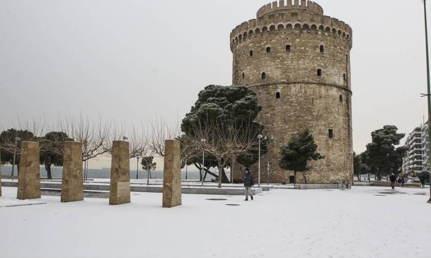 Κακοκαιρία: Σε κατάσταση έκτακτης ανάγκης ο Δήμος Θεσσαλονίκης λόγω χιονιά
