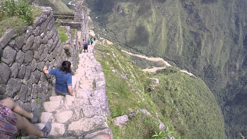 Χουάινα Πίτσου: Τα «σκαλιά του τρόμου» που προσφέρουν εκπληκτική θέα στο Μάτσου Πίτσου (vid)