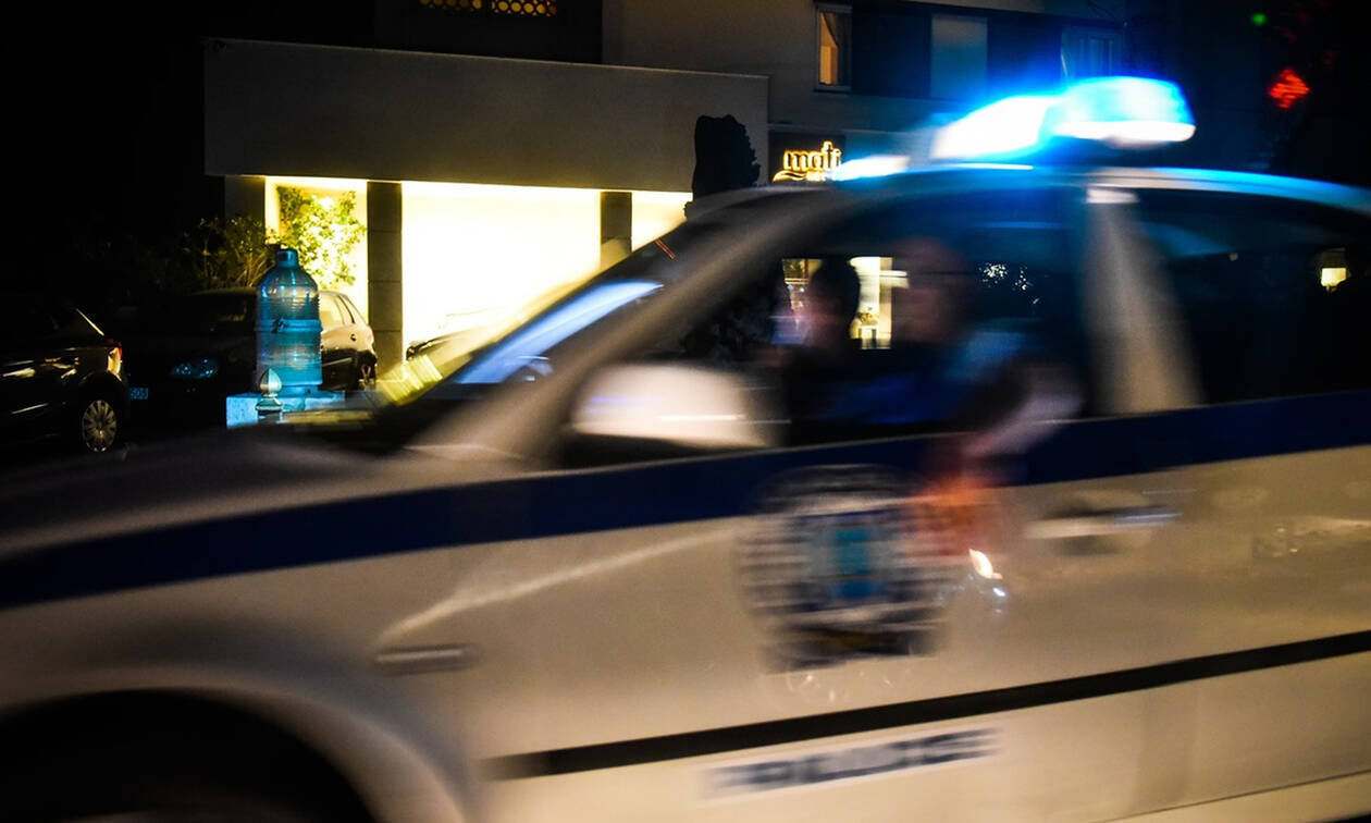 Τρόμος στη Λάρισα: Εισέβαλε με μαχαίρι σε ενεχυροδανειστήριο και άρπαξε 2.000 ευρώ!