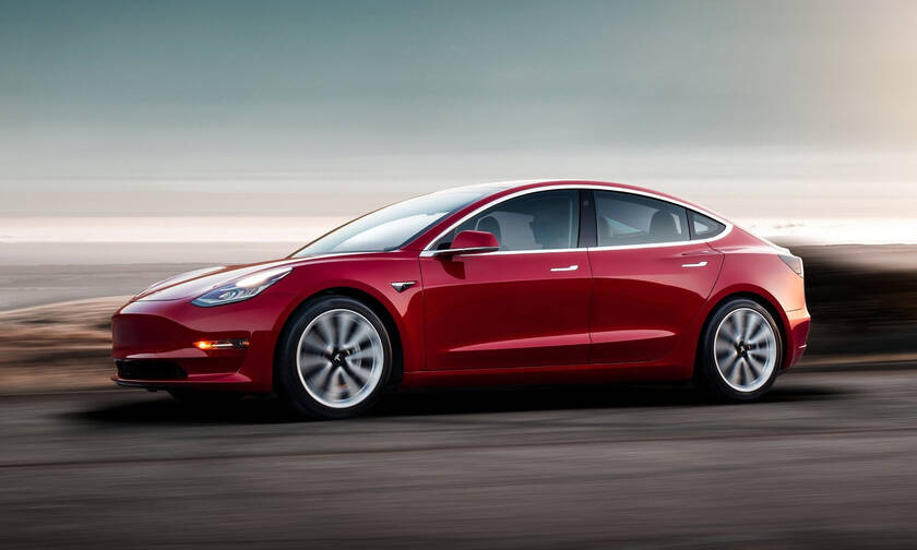 Βραβείο συνολικά 900.000 δολαρίων για όποιον παραβιάσει τα ηλεκτρονικά του Tesla Model 3 (pics)