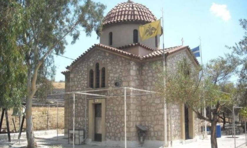 Θαυμαστό γεγονός: Το εκκλησάκι που «αρνούνταν» να κατεδαφιστεί