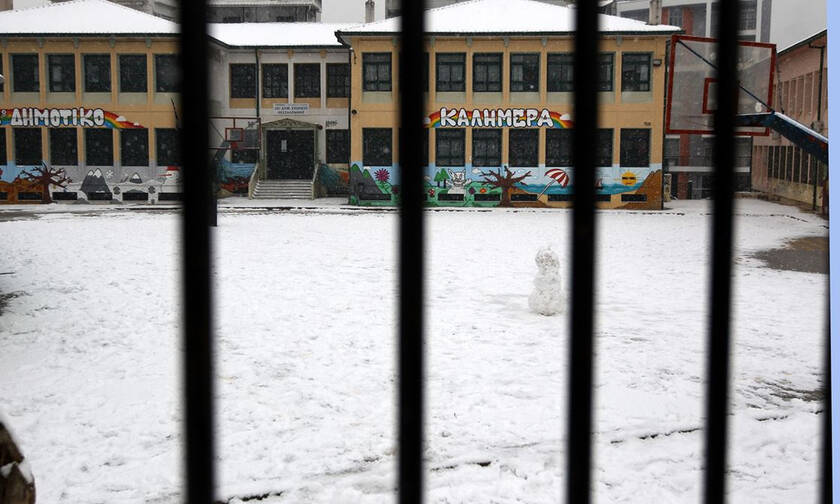 Κακοκαιρία: Χιονοπτώσεις στη δυτική Μακεδονία - Πώς θα λειτουργήσουν τα σχολεία