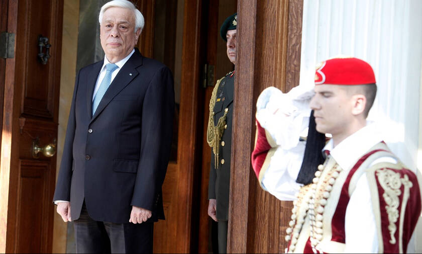 Κύριε Πρόεδρε της Δημοκρατίας, οι Εύζωνες θα αποδώσουν τιμές σε «Μακεδόνα Πρωθυπουργό»; 
