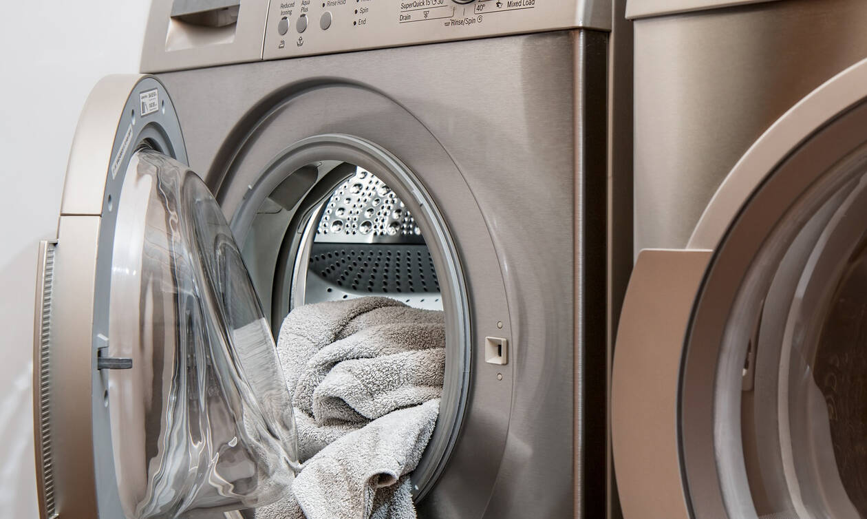 Πουκάμισα, τζιν, t-shirts: Πόσο συχνά χρειάζεται να πλένω τα ρούχα μου;