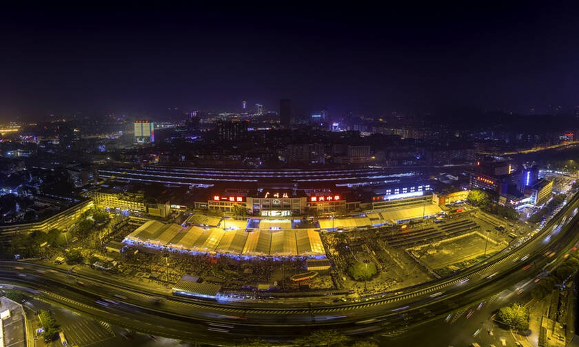 Κινέζικη Πρωτοχρονιά: Πυρετώδεις προετοιμασίες για την πιο εντυπωσιακή γιορτή στον κόσμο! (pics)