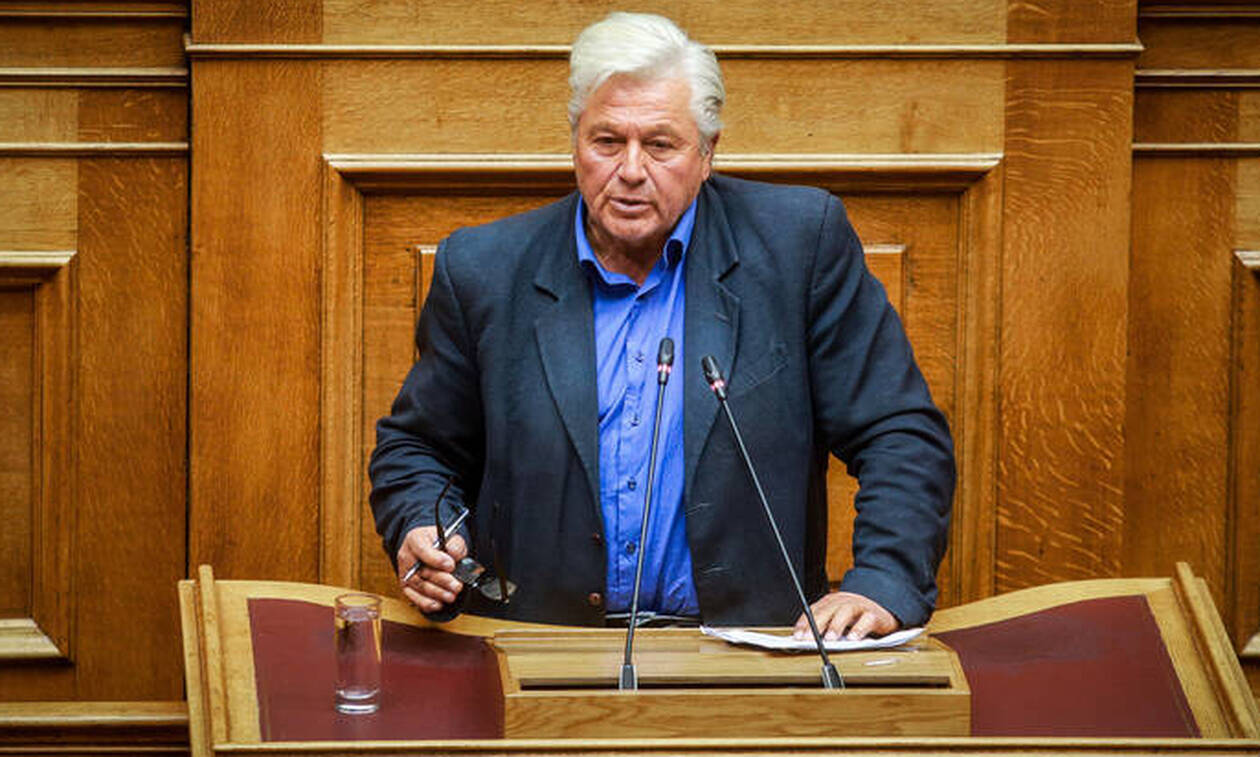 Παπαχριστόπουλος στο Newsbomb.gr: Παραδίδω την έδρα μου - Τιμή μου να είμαι υποψήφιος του ΣΥΡΙΖΑ