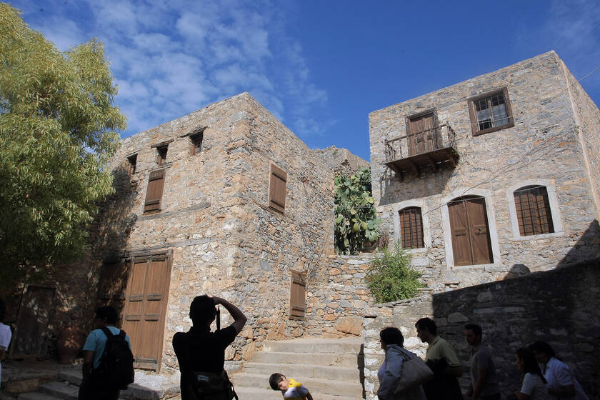 Η Σπιναλόγκα είναι ο δεύτερος σε επισκεψιμότητα αρχαιολογικός χώρος της Κρήτης