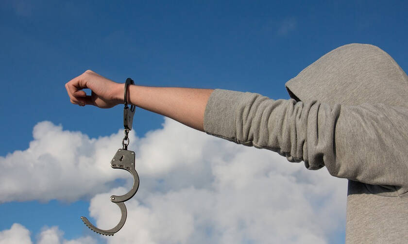 Καλαμάτα: Ελεύθερος ο 21χρονος Αλβανός για εκβίαση 14χρονης 