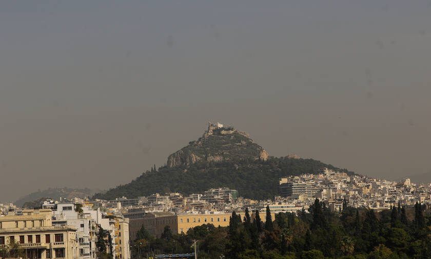 Καιρός - Προσοχή!  Αφρικανική σκόνη θα «πνίξει» σήμερα την Ελλάδα - Ποιες περιοχές θα πληγούν 