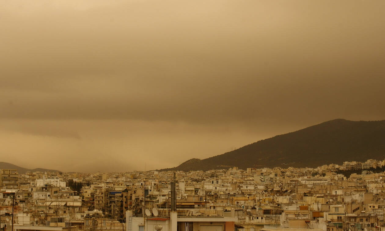 Έκτακτο δελτίο ΕΜΥ: Σαρώνει τη χώρα το κύμα κακοκαιρίας - Με καταιγίδες και σκόνη η Τετάρτη