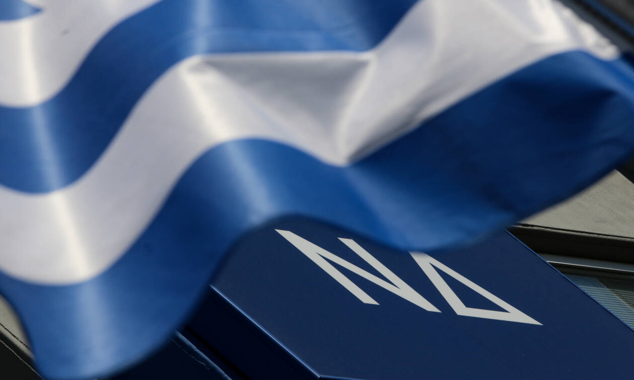 ΝΔ: «Η κυβέρνηση - κουρελού θέλει να μειωθούν τα πλεονάσματα και να αναπνεύσουν οι Έλληνες;»