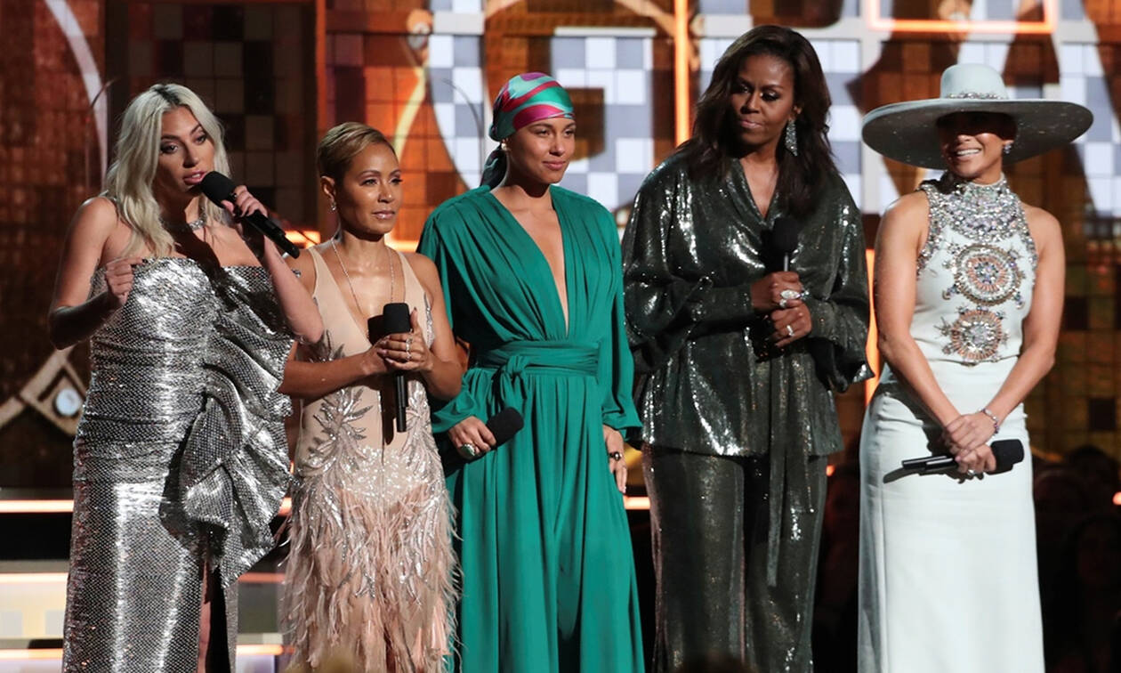 Βραβεία Grammy - Μισέλ Ομπάμα: Η καλεσμένη που έκανε την έκπληξη στη σκηνή (vid)