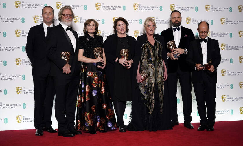 Baftas 2019: The Favourite takes home seven awards