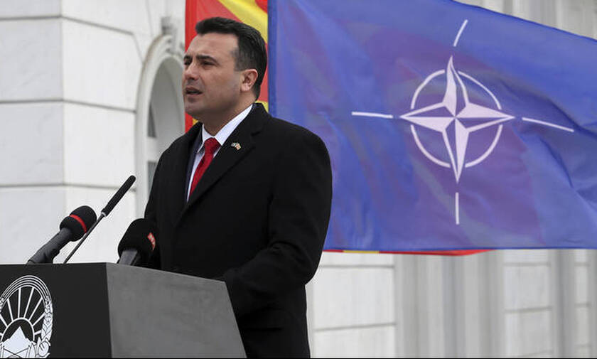 Με φόντο τη σημαία του ΝΑΤΟ ο Ζάεφ είπε τη χώρα του «Βόρεια Μακεδονία» 