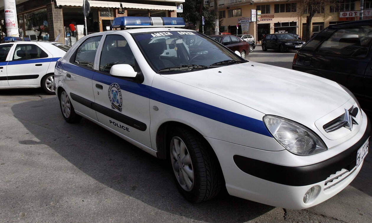Θεσσαλονίκη: Άγνωστοι πέταξαν μολότοφ σε μπαλκόνι διαμερίσματος (vid)