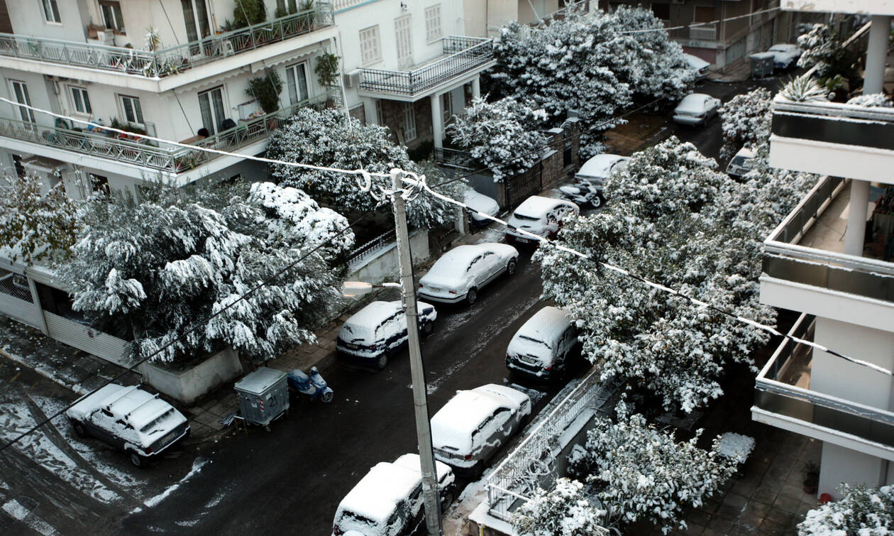Καιρός - Αρνιακός στο Newsbomb.gr: Όλη η αλήθεια για το χιονιά - Τι λέει για την Αθήνα (pics)