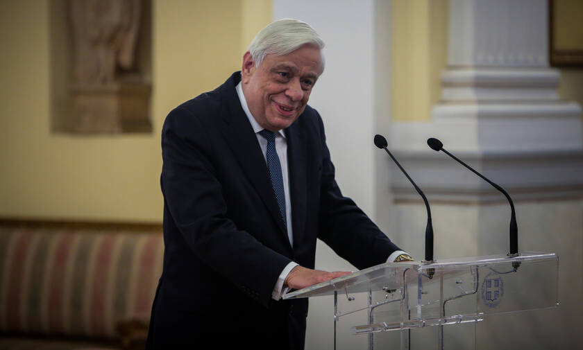 ''It is our duty to defend our national issues without concessions'', President Pavlopoulos says