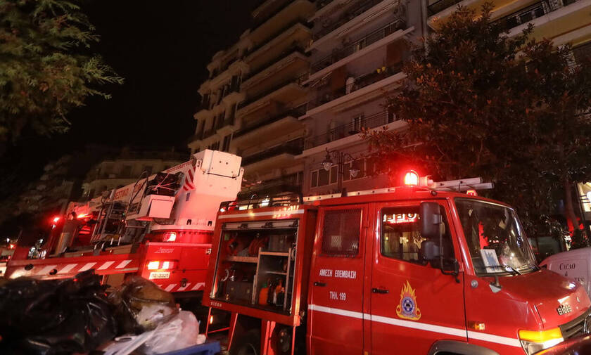 Φωτιά σε διαμέρισμα στη Βάρκιζα - Στο νοσοκομείο νήπιο χωρίς τις αισθήσεις του 