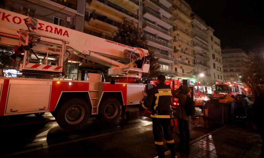 Ανείπωτη τραγωδία στη Βάρκιζα: Νεκρό βρέφος από φωτιά σε διαμέρισμα