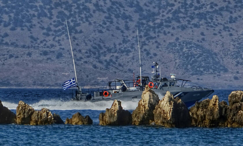 Three migrants dead in boat sinking off Samos