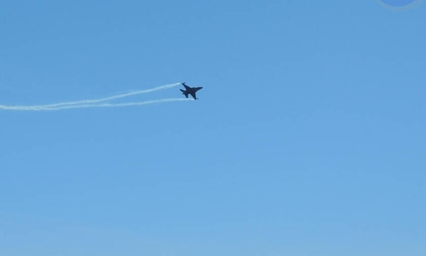 Ρόδος: Εντυπωσιακή επίδειξη από F-16 (pics&vid)