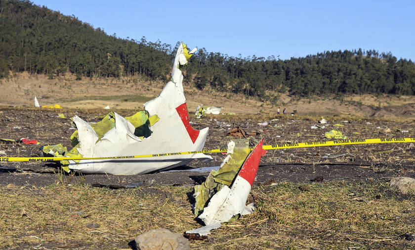 Ethiopian Airlines: Flight recorders recovered from crash site