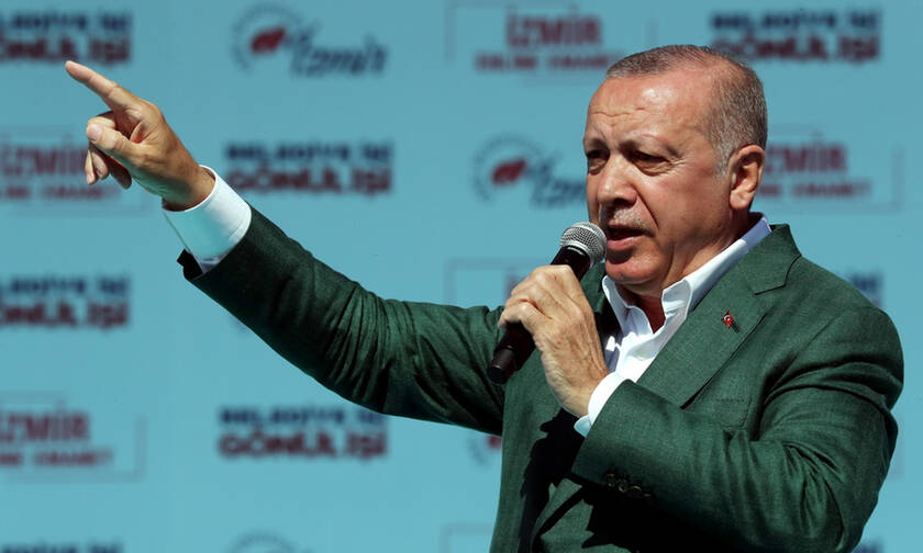 Απίστευτη πρόκληση Ερντογάν: «Όποιος πάει να μας διώξει από την Κων/πολη θα φύγει με φέρετρο»