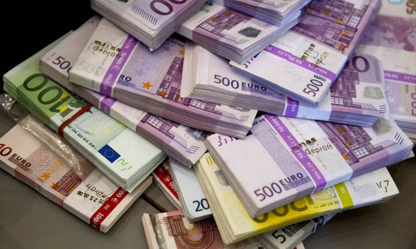 Ρόδος: Σε περιπέτειες η Ρωσίδα που βρέθηκε σε τελωνειακό έλεγχο να μεταφέρει 162.000 ευρώ