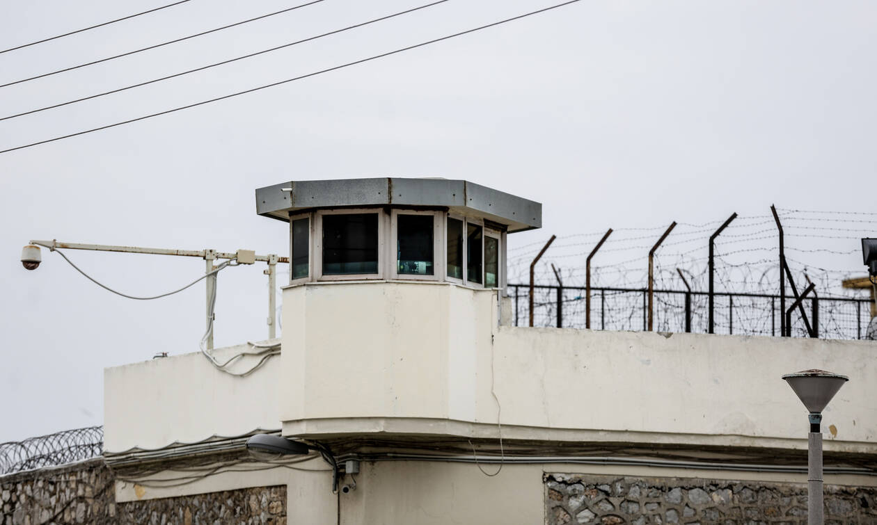 «Μαφία του Κορυδαλλού»: Στη φυλακή η δικηγόρος μετά την απολογία της
