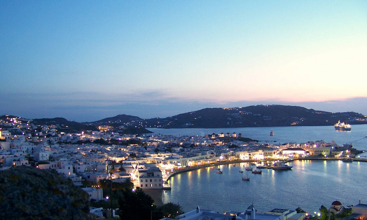 Τρεις ελληνικές «νίκες» στη λίστα με τα ωραιότερα νησιά της Ευρώπης του Conde Nast Traveler (pics)