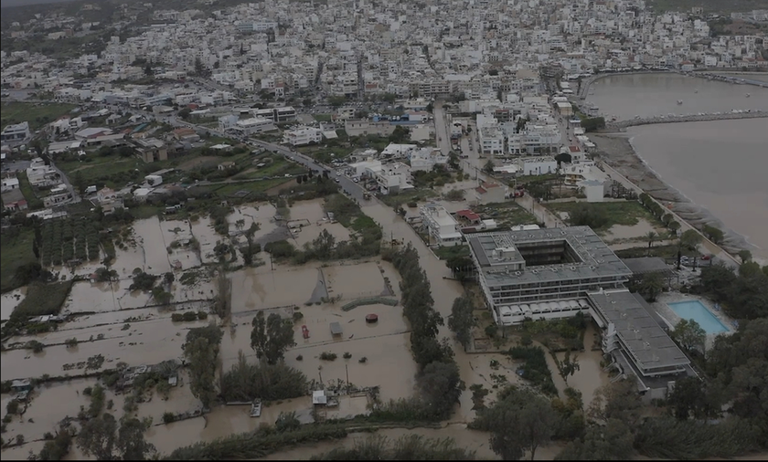 Κακοκαιρία: Η Κρήτη μετρά τις πληγές της – «Πνίγηκε» η Σητεία, εικόνες βιβλικής καταστροφής (vid)