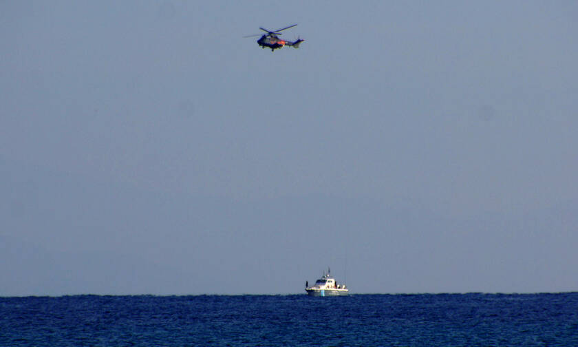 Θρίλερ στο Αιγαίο: Επιβάτης έπεσε από το πλοίο μεταξύ Τήνου και Άνδρου - Αγωνιώδεις έρευνες