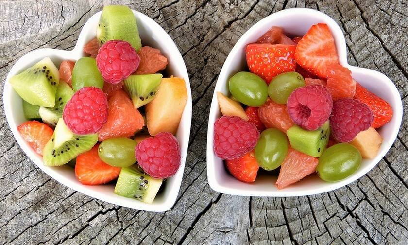 Θέλεις να ζήσεις πολλά χρόνια; Ξεκίνα να τρως αυτά τα φρούτα!