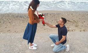 Παραμυθένια πρόταση γάμου στην παραλία με Jet Ski