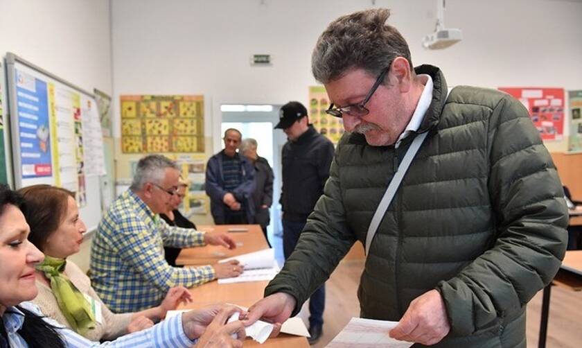 Σκόπια: Σε εξέλιξη η ψηφοφορία για τις προεδρικές εκλογές - Χαμηλό ποσοστό ψηφοφόρων