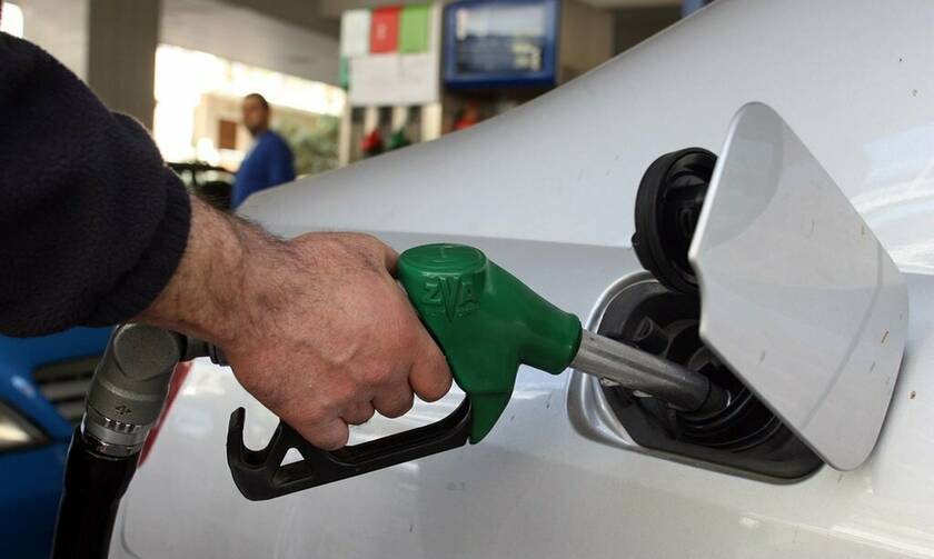 Πάσχα 2019 - Ασμάτογλου στο Newsbomb.gr: Στα ύψη η τιμή της βενζίνης - Πού αγγίζει τα 2 ευρώ/λίτρο