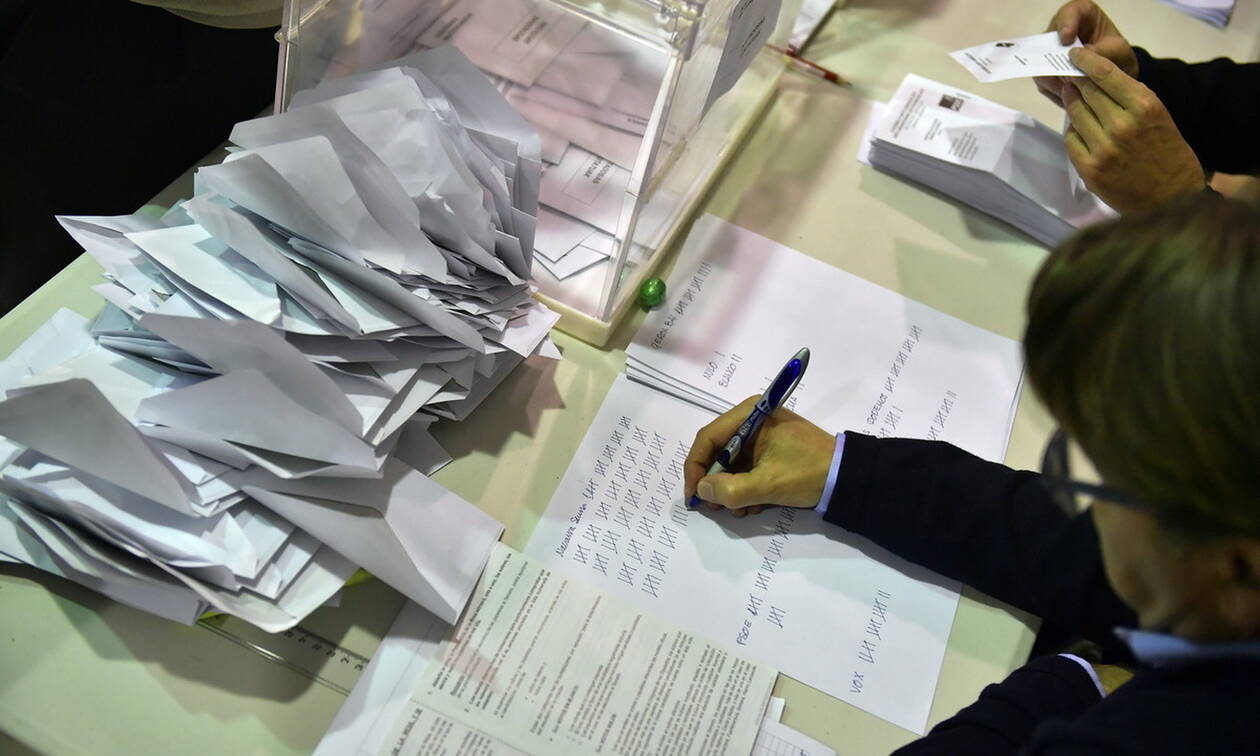 Ισπανία εκλογές: Πρώτος χωρίς πλειοψηφία ο Σάντσεθ  - Στη Βουλή η ακροδεξιά μετά από 40 χρόνια 