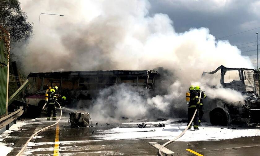 Παραλίγο τραγωδία στη Βουλγαρία: Λεωφορείο που μετέφερε παιδιά τυλίχθηκε στις φλόγες