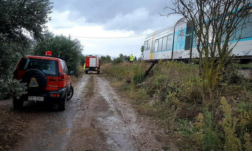 Τραγωδία στη Βέροια: Τρένο παρέσυρε αυτοκίνητο - Δύο νεκροί 