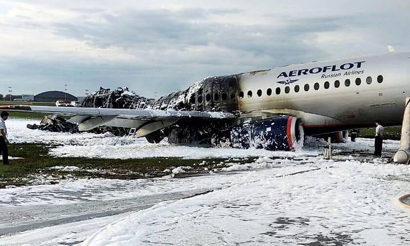 Αεροπορική τραγωδία στη Μόσχα: Στους 41 οι νεκροί - Σοκαριστικά βίντεο (pics+vids)